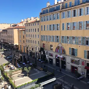 Apartment Hyper Centre-vieux Port-place Aux Huiles, Marseilles