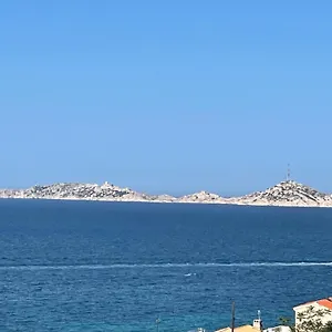 Apartment Sur La Corniche, Marseilles